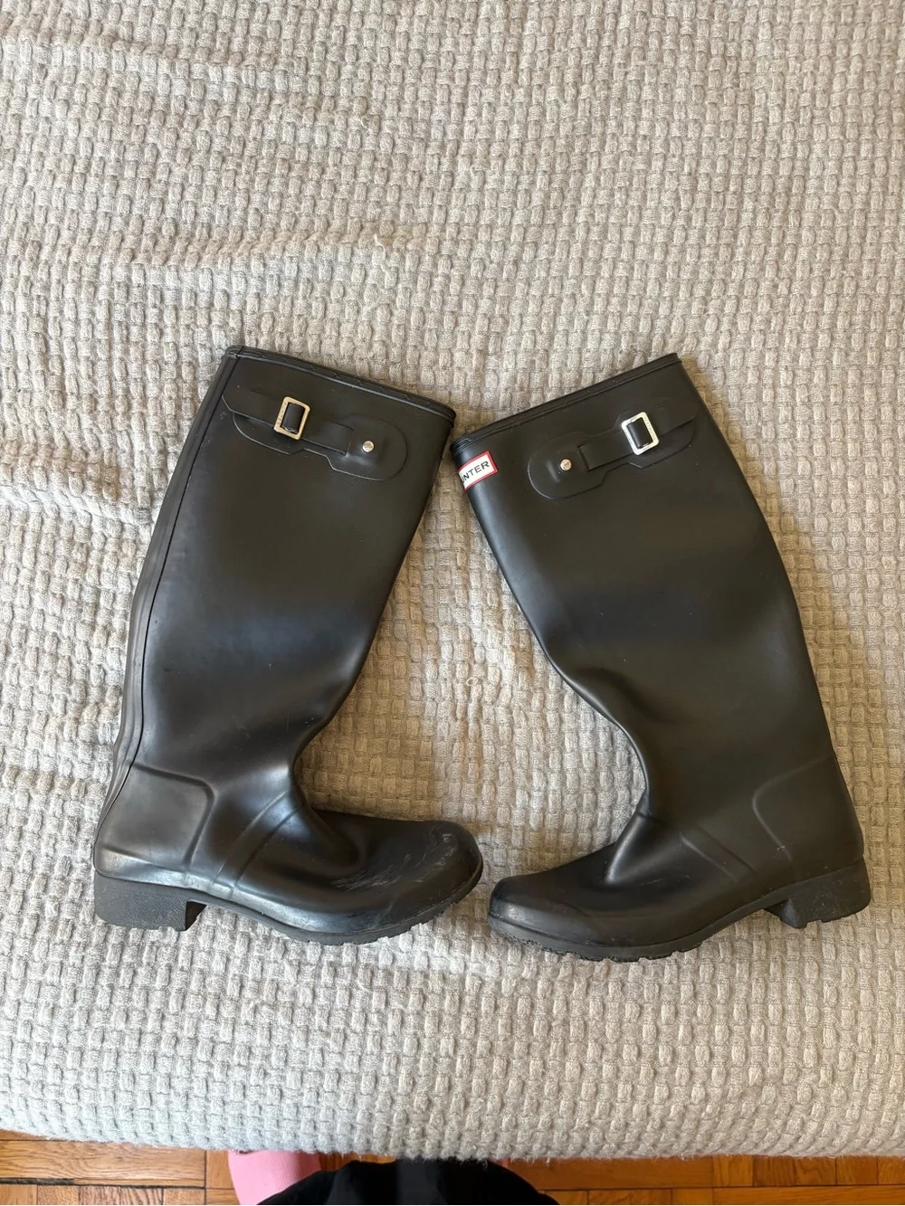 Hunter Black Foldable Tall Rain Boots with Branded Drawstring Bag